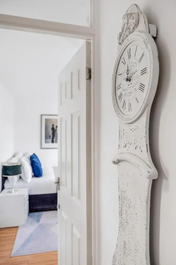 4 Bedroom House With Parking & Garden By Cherry Inn Short Let'S & Services Accomodation Cambridge  0*, Cambridge (Cambridgeshire) United Kingdom